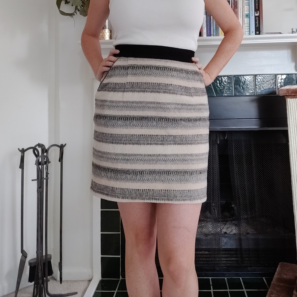 Jennifer Glasgow wool fully lined skirt